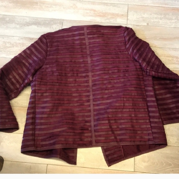 Jacket - Picture 3 of 3